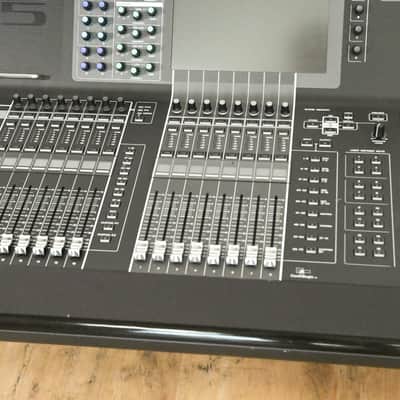 Yamaha CL5 72-Channel Digital Mixing Console CG015DB *ASK FOR SHIPPING* image 5
