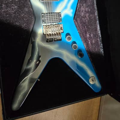 Dean Dimebag Dean from Hell CFH lightning bolt graphic + original hardshell case image 12