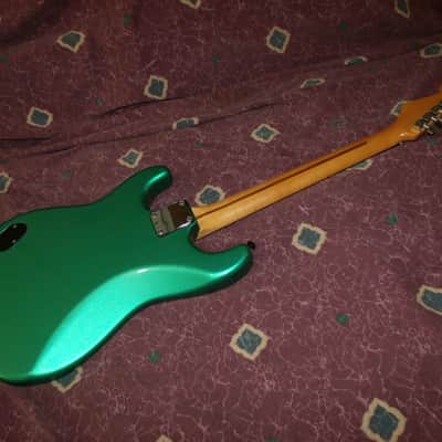 1985 Fender Contemporary Deluxe Stratocaster Exc image 6
