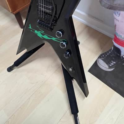 DIMEBAG DARRELL'S LAST GUITAR - Pantera Artist Prototype Dean Dime Razorback Stealth USA Custom Shop from Vinnie Paul estate signed COA D3 Dimebag Darrell Artist Owned Washburn Rare Era! image 10