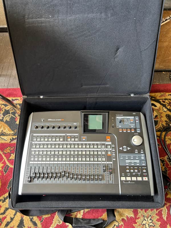 TASCAM 2488neo Digital Portastudio 24-Track Digital Recorder 2010s - Black image 1