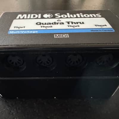 **LIKE NEW-IN BOX-ONE OWNER**MIDI Solutions Quadra Thru 4 Output MIDI Thru Box 2010s - Black image 4