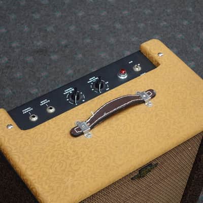Fender Ramparte Pawn Shop Series 9-Watt 1x12" Guitar Combo - (Used) image 2