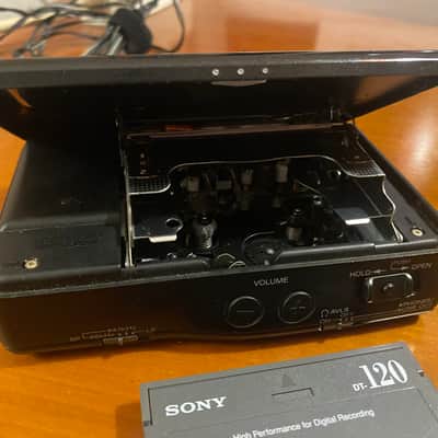 Sony TCD-D8 DAT Walkman Mid-90’s image 9
