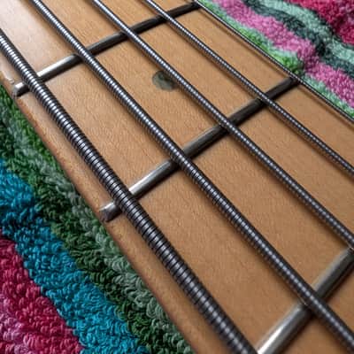 Fender American Precision Deluxe 5 String Early 2000s - White image 10