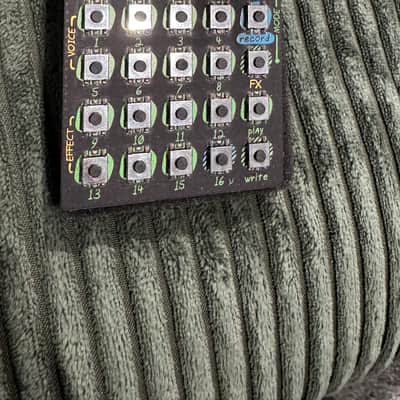 Teenage Engineering PO-137 Pocket Operator Rick & Morty Edition 2019 - Black image 2
