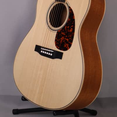 Larrivee L-03-MH: Solid Sitka Spruce Top, Solid Mahogany back and sides. 2026 image 6