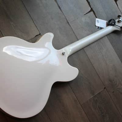 VINTAGE REVO Series 'Custom Supreme' Semi-Acoustic,Arctic White, 3, 82 KG image 2