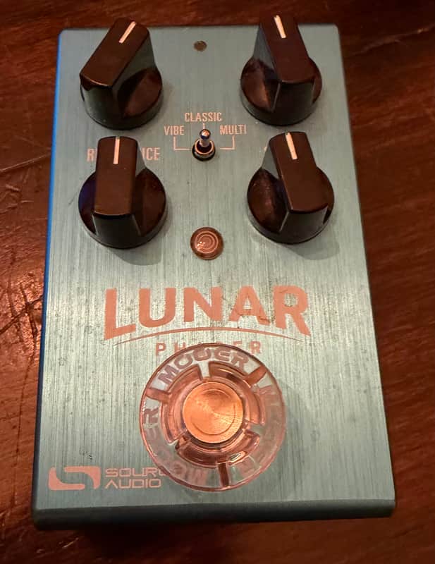 Source Audio Lunar Phaser