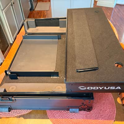 Odyssey FZGSRANE4GTBLM Black Label Flight Case for Rane 4 image 14