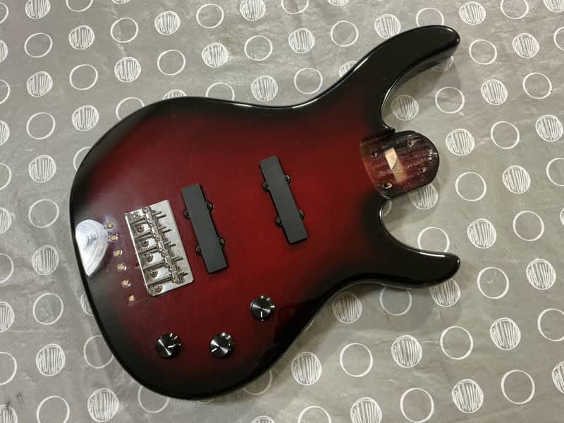 Squier MB-5 Modern Bass 2002 - 2007 | Reverb