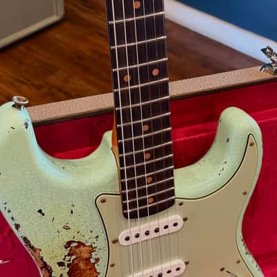Fender Custom Shop 1961 Stratocaster - Aged Surf Green Over 3 Tone Sunburst image 3