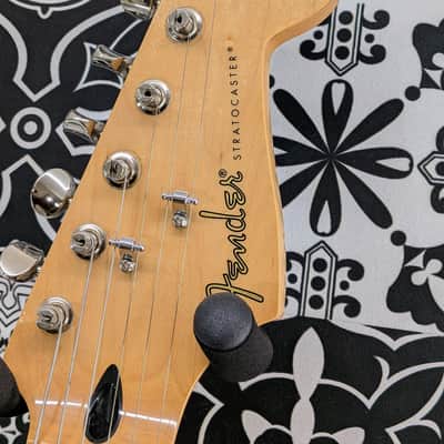 Fender Player Stratocaster - 2019 - Polar White - Made in Mexico - Professionally Serviced image 5