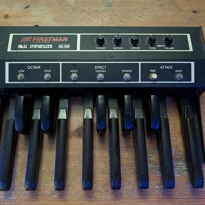 Frontman  BS-999 1980 Bass Synth Pedals