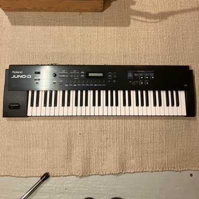Roland Juno D 61-Key Synthesizer 2004 - 2007 - Black