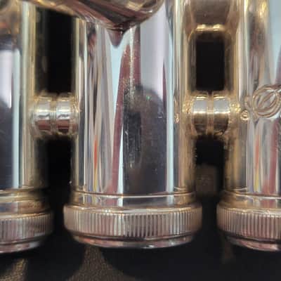 Stomvi Forte intermediate Bb Trumpet ML Bore with Mouthpiece and case - Silver Plated image 6