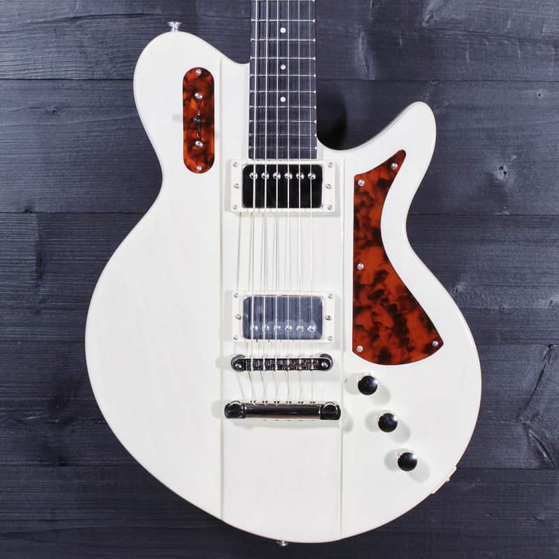Eastman Juliet PB Electric Guitar – Boutique Offset w/ Bare Knuckle Pickup, Okoume Body, Premium Gig Bag image 1