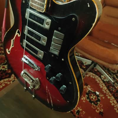 Jolana Spesial Tornado Vintage Electric Guitar Soviet USSR Tremolo bar 360 Strat Semi Hollow image 5
