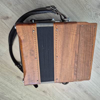 Saltarelle Tara C#/D Diatonic Button Accordion image 6