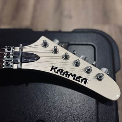 Kramer Mick Mars Tele Vintage 80‘s Mirror Top 80s - Mirror top image 8