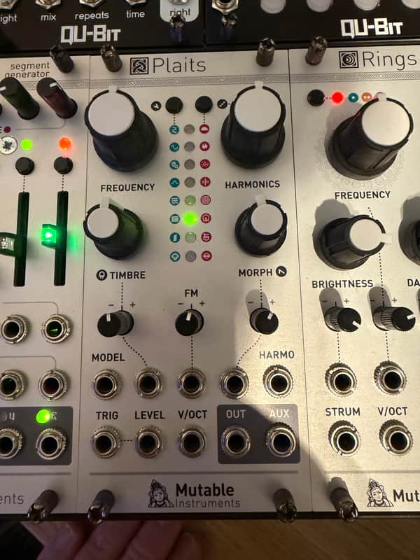 Mutable Instruments Plaits