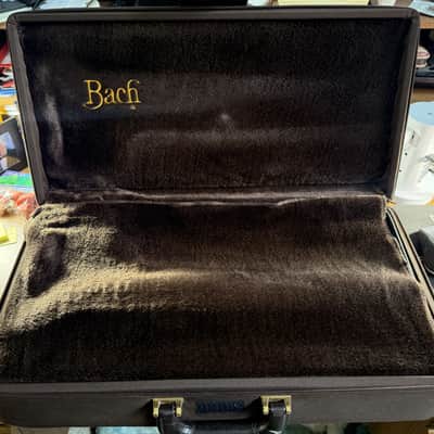 Bach Stradivarius trumpet case - classic 1990s - Brown image 1