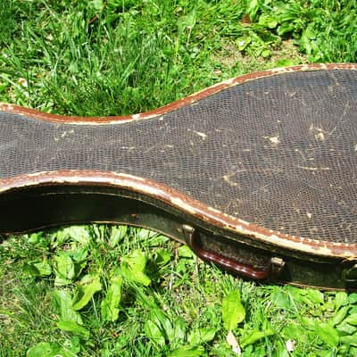 Gibson Kalamazoo KM-21 Mandolin, 1941, Sunburst, Case image 21