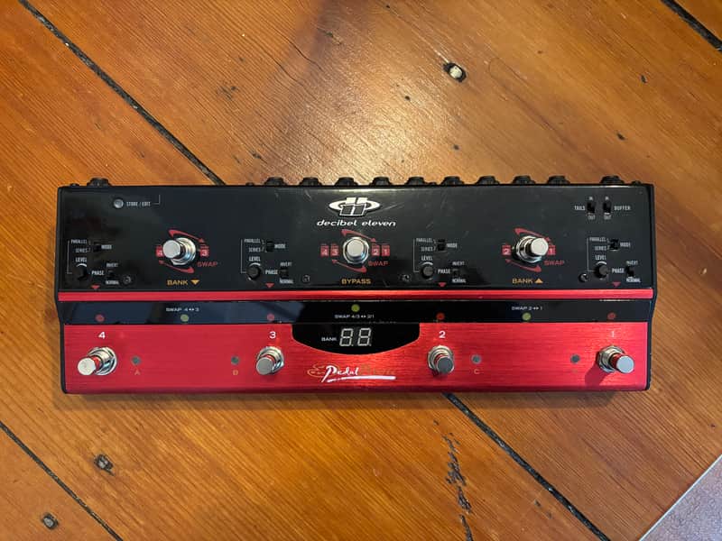Decibel Eleven Pedal Palette
