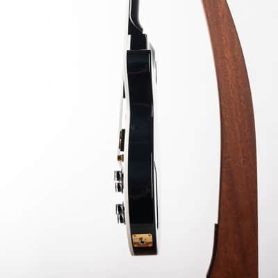 Gibson Les Paul Modern Supreme Trans Ebony Burst, Translucent Ebony Burst | Demo image 8