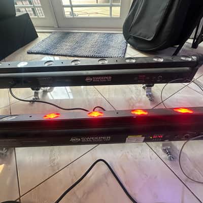 American DJ Sweeper Beam Quad LED image 4