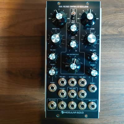 Moon Modular - 501D: Dual Voltage Controlled Oscillator [ 5U MU Dotcom ] image 1