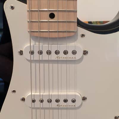 Fender Custom Shop Eric Clapton Stratocaster 2004 - Present Mercedes Blue image 4
