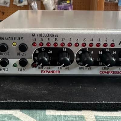 Peavey CEL2a Compressor image 2