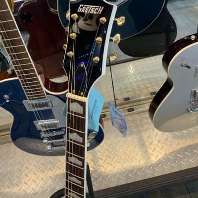Gretsch G5422TG Electromatic Double Cutaway Hollow Body with Bigsby, Gold Hardware 2018 - Present - Snow Crest White image 4