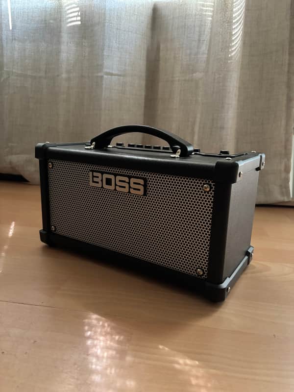 Boss Dual Cube LX 10-Watt 2x4" Stereo Digital Modeling Guitar Combo