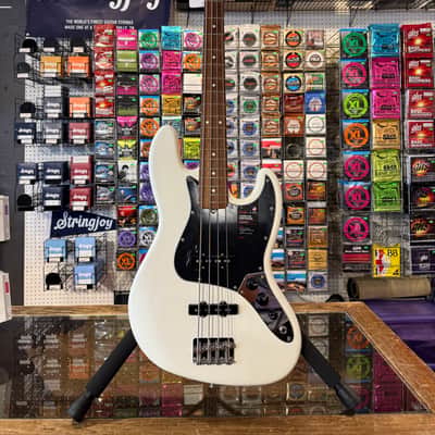 Fender American Performer Jazz Bass with Rosewood Fretboard - Arctic White image 1