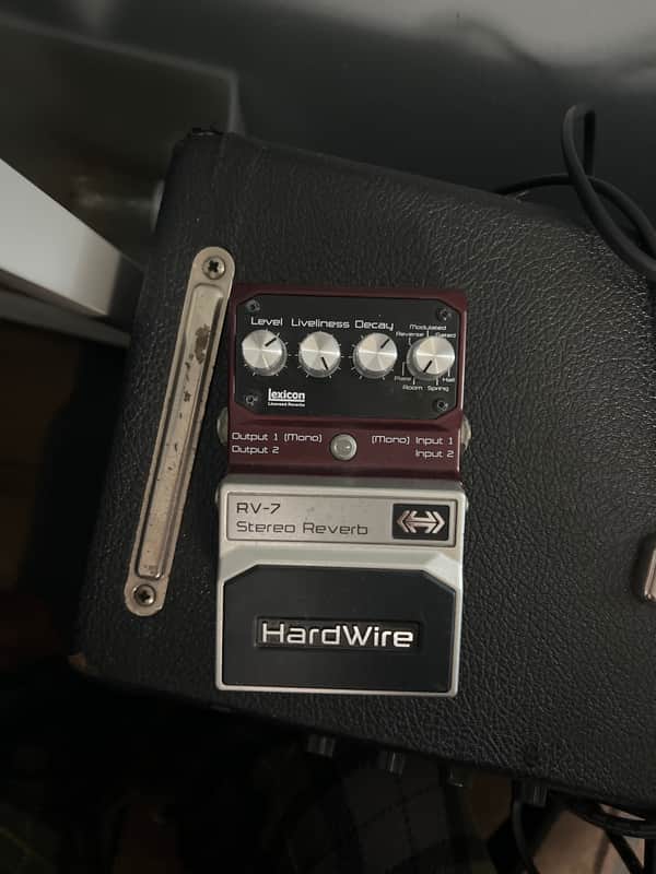 Hardwire RV-7 Stereo Reverb | Reverb
