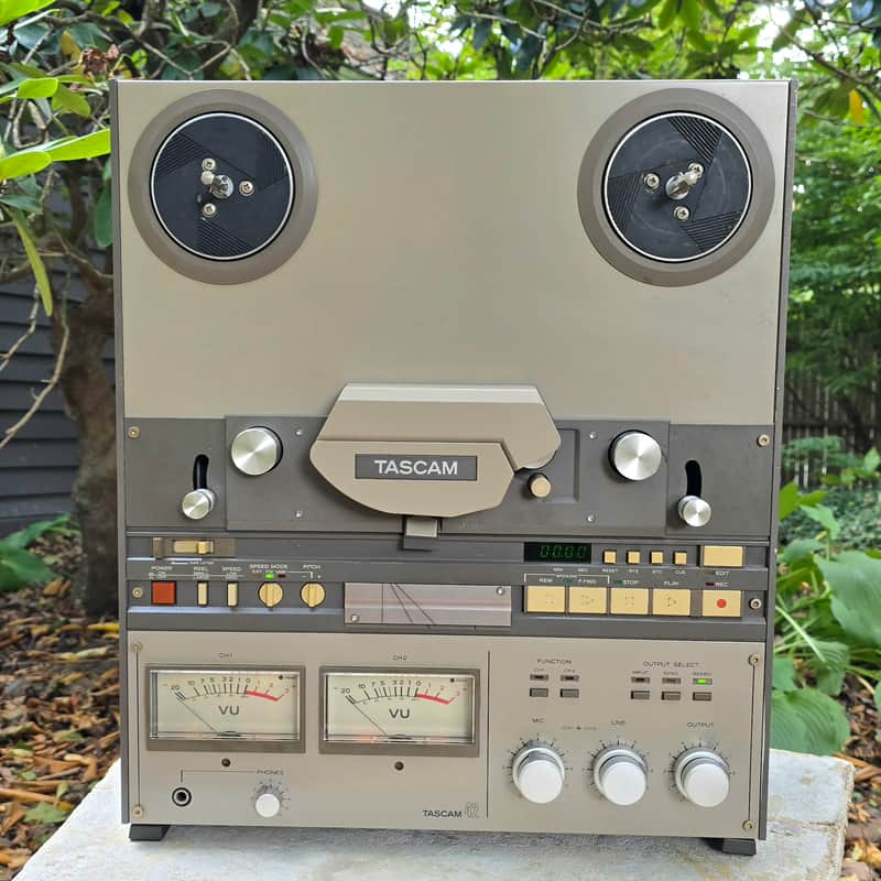 1985 – 1989 TASCAM 42B 1/4″ 2-Track Reel to Reel Tape Recorder…