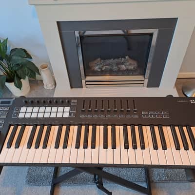 Novation Launchkey MK3 - 49 Key Controller Keyboard