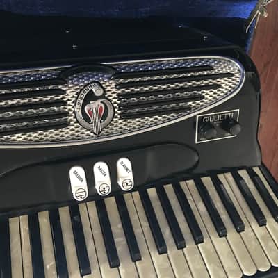 Giulietti Bassetti S2 37 Bass Accordion with Electronics RARE CLEAN image 3