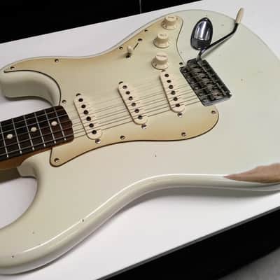 2009 FENDER Road Worn 60's STRATOCASTER Electric GUITAR w/ OBAG Olympic White MIM Strat image 6