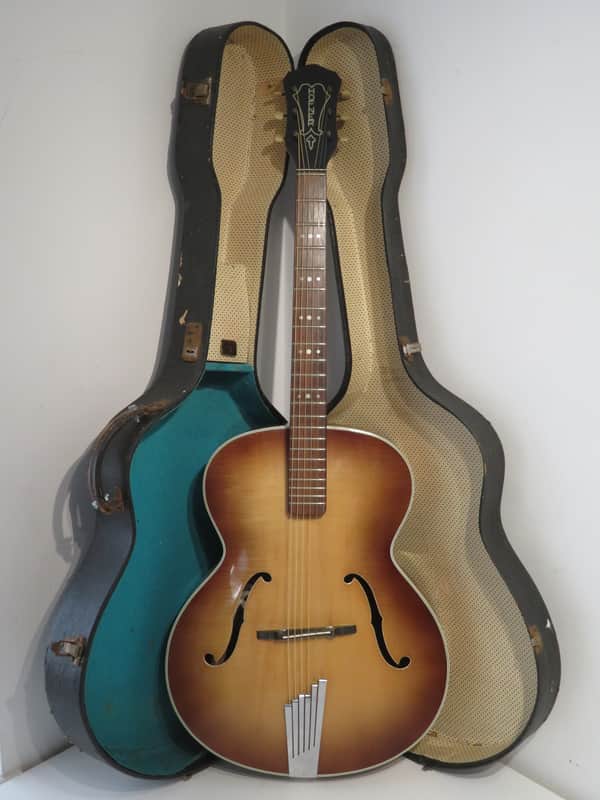 Hofner Senator
