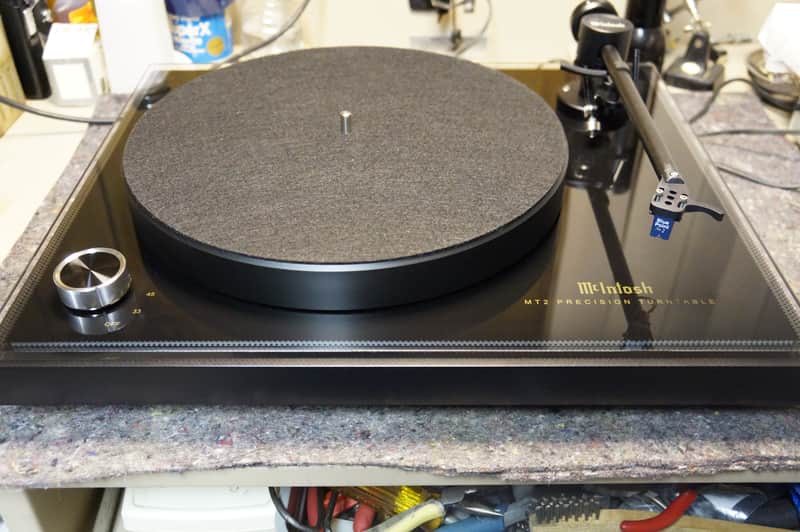 Mcintosh MT2 Turntable image 1