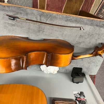 Engelhardt E112 Student 1/2 Size Cello, comes with bow and case image 4