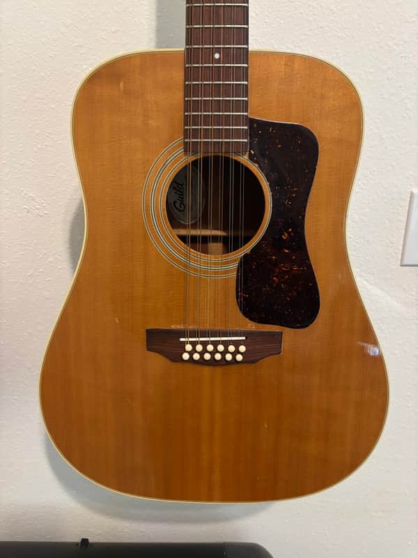 Guild G-212 1974 - 1983 | Reverb