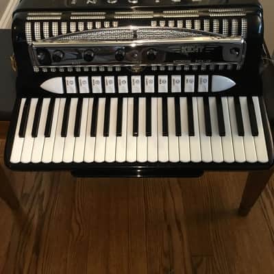 Baldoni Accordion Triple Musette Custom  - Black image 2