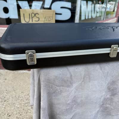 VINTAGE FENDER BASS CASE 1970s-80s - BLACK *near MINT!* image 4