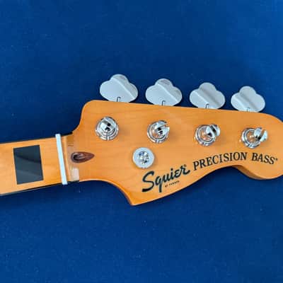 Squier Classic Vibe 70’s Precision Bass Neck image 9