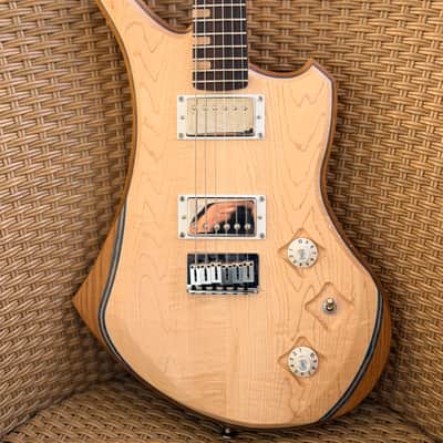 Gravity Arabella 2026 - Nitro Flamed maple layered image 2
