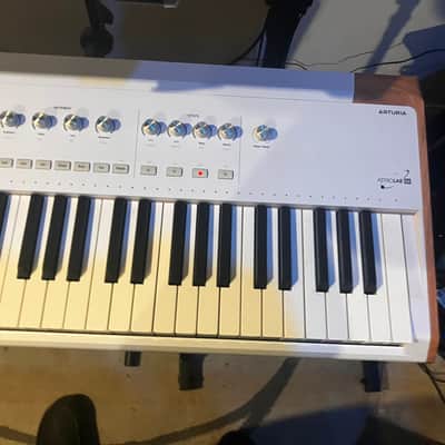 Arturia AstroLab 88-Key Stage Keyboard 2025 - Present - White image 4